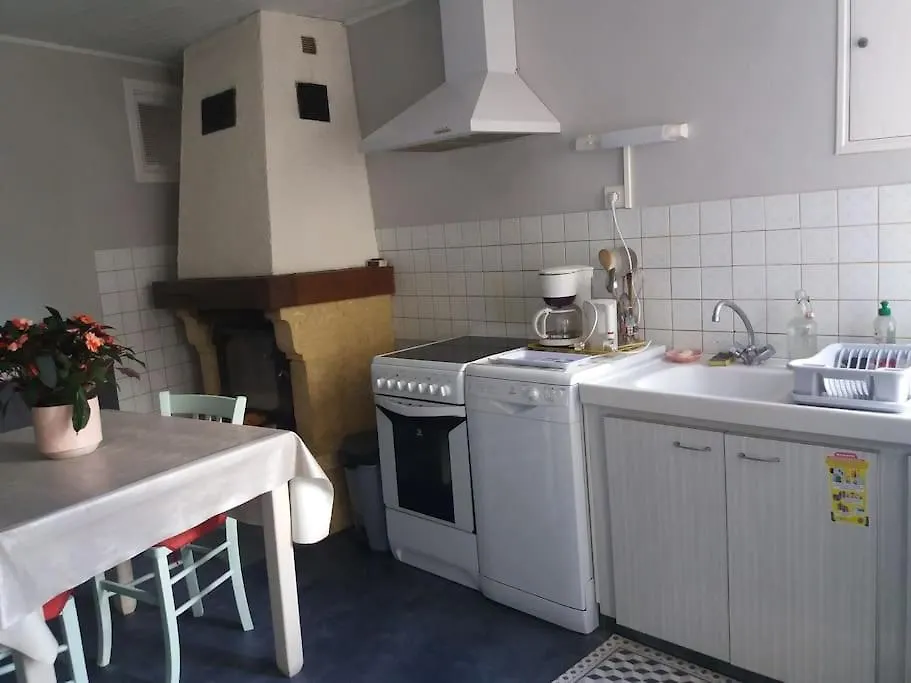 Holiday home Maison Calme Pes De Conques En Rouergue Senergues France